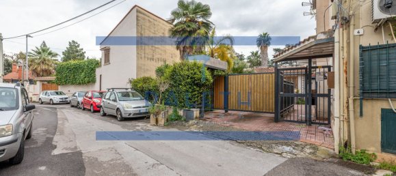 3 rooms Apartment in Palermo, Italy No. 160295 16