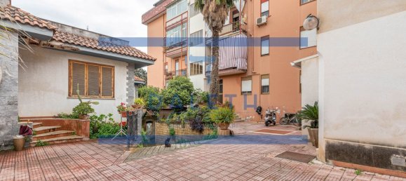 3 rooms Apartment in Palermo, Italy No. 160295 14