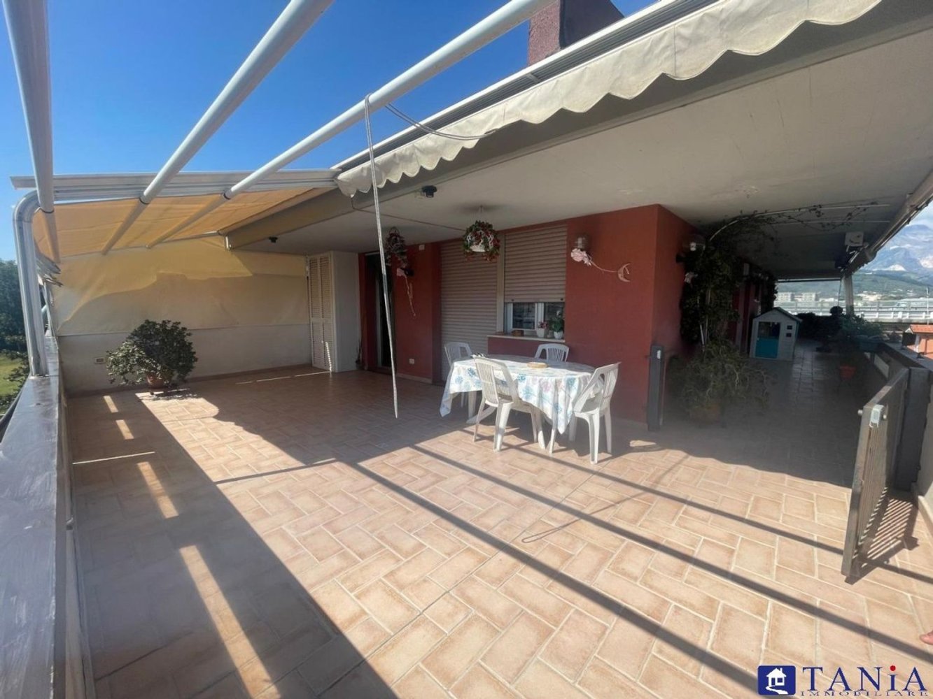 5-Zimmer Penthouse in Carrara, Italy, Nr. 27349