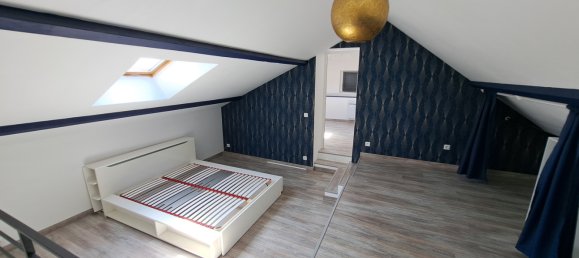 Adosado de 4 dormitorios en Thorigny-sur-Oreuse, France No. 283559 9