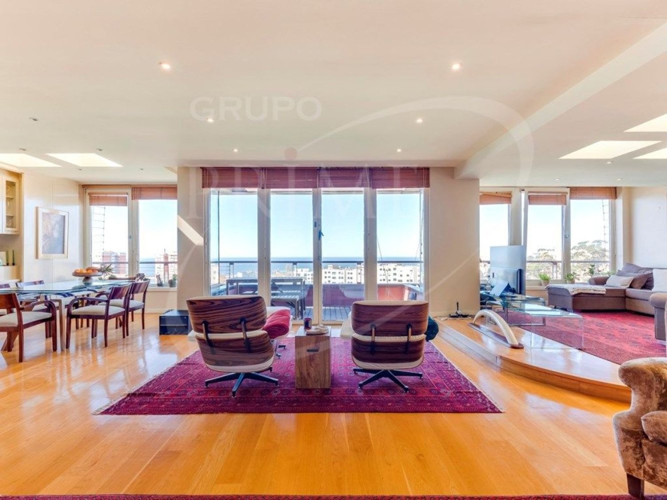 3 bedrooms Penthouse in Porto, Portugal No. 293706