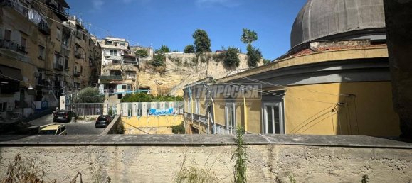 4 bedrooms Apartment in Naples, Italy No. 260100 24