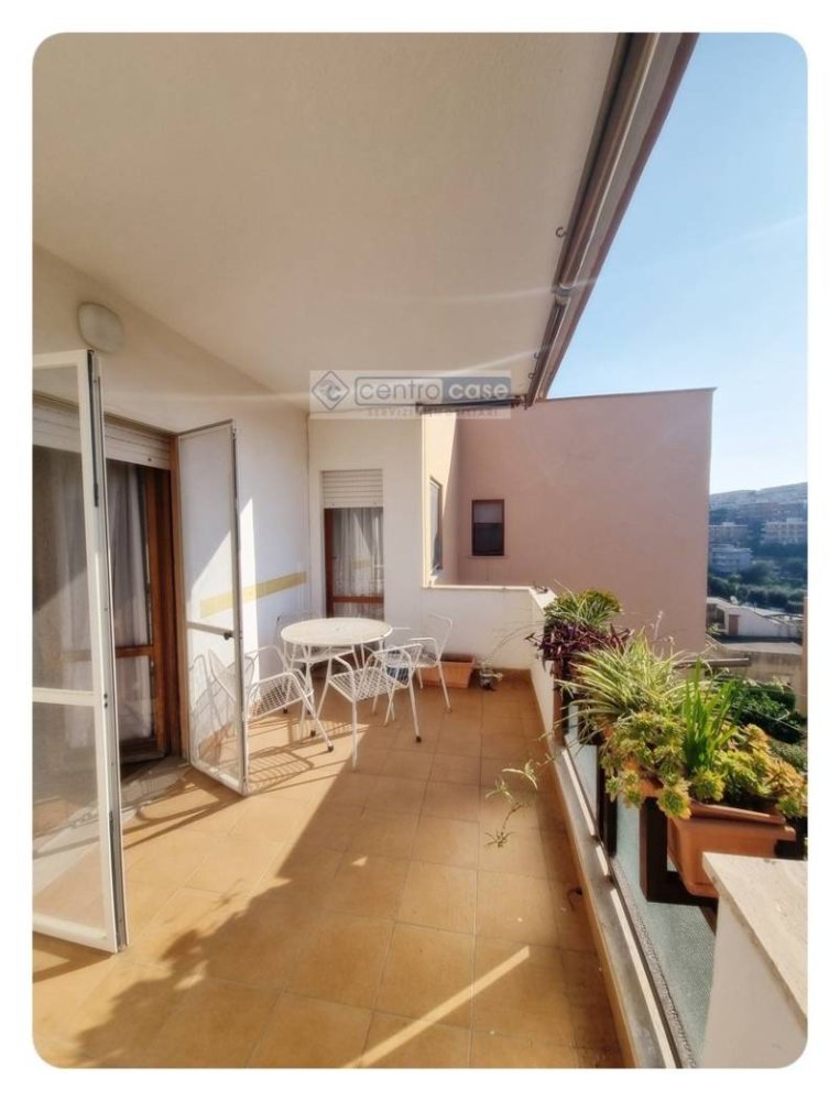 Apartamento T2 em Gaeta, Italy N.º 336123