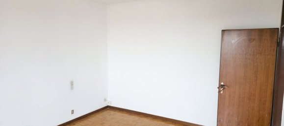 4 rooms Apartment in Carugo, Italy No. 333689 13