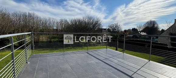 5 bedrooms House in Concarneau, France No. 52340 3