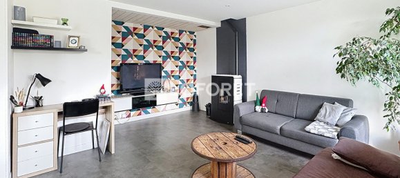 5 bedrooms House in Concarneau, France No. 52340 6