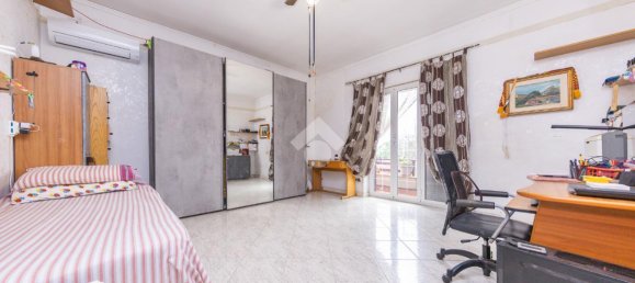 Здание с 8 комнатами в Гуидония Монтечельо, Италия № 110726 2