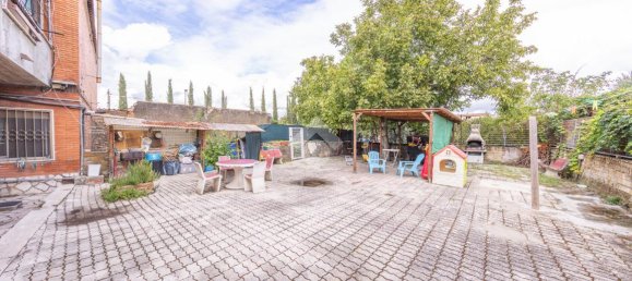 Здание с 8 комнатами в Гуидония Монтечельо, Италия № 110726 25