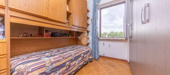 Здание с 8 комнатами в Гуидония Монтечельо, Италия № 110726 5