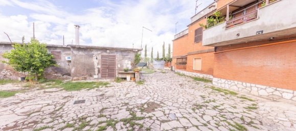 Здание с 8 комнатами в Гуидония Монтечельо, Италия № 110726 22