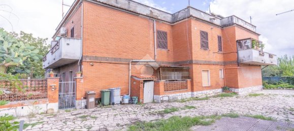 Здание с 8 комнатами в Гуидония Монтечельо, Италия № 110726 27