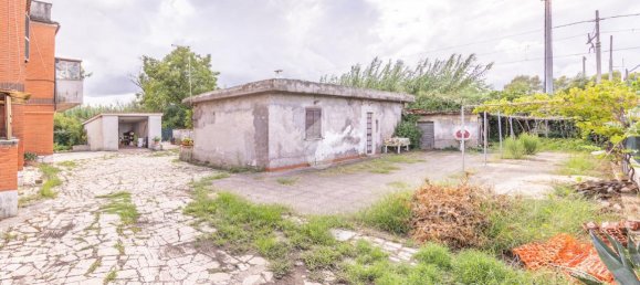 Здание с 8 комнатами в Гуидония Монтечельо, Италия № 110726 20