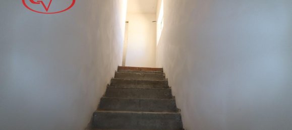 6 rooms House in Terranuova Bracciolini, Italy No. 231793 10