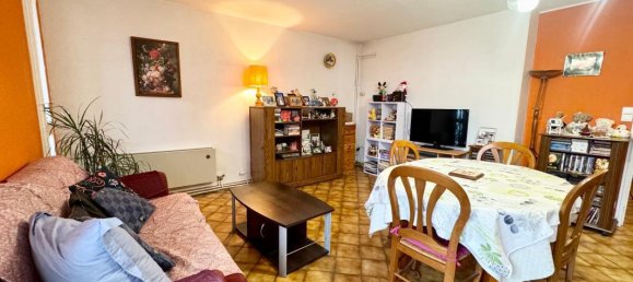 1 bedroom Apartment in Saint-Jean-de-Braye, France No. 161461 19