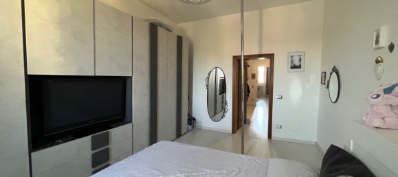 6 rooms Apartment in Livorno, Italy No. 268715 26