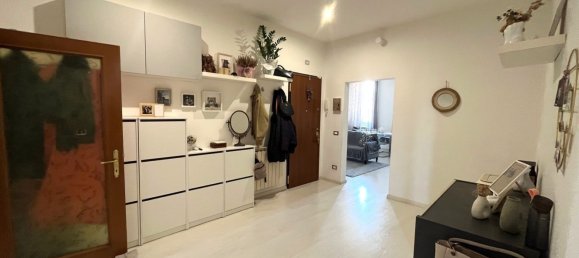 6 rooms Apartment in Livorno, Italy No. 268715 21