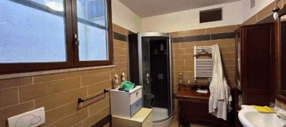 3 rooms House in Pomezia, Italy No. 12628 3