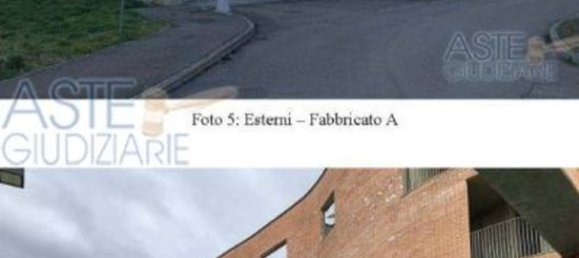 3 rooms Apartment in Faenza, Italy No. 93542 8