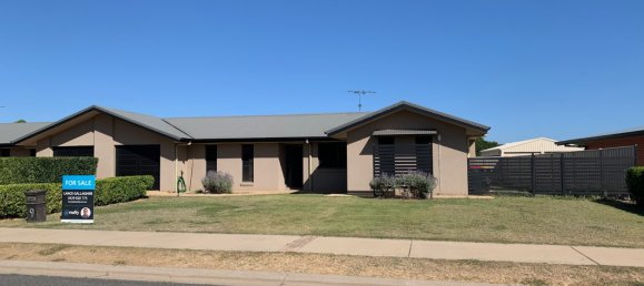 Apartamento de 3 dormitorios en Emerald, Australia No. 247 2