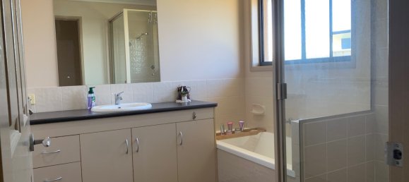Apartamento de 3 dormitorios en Emerald, Australia No. 247 19