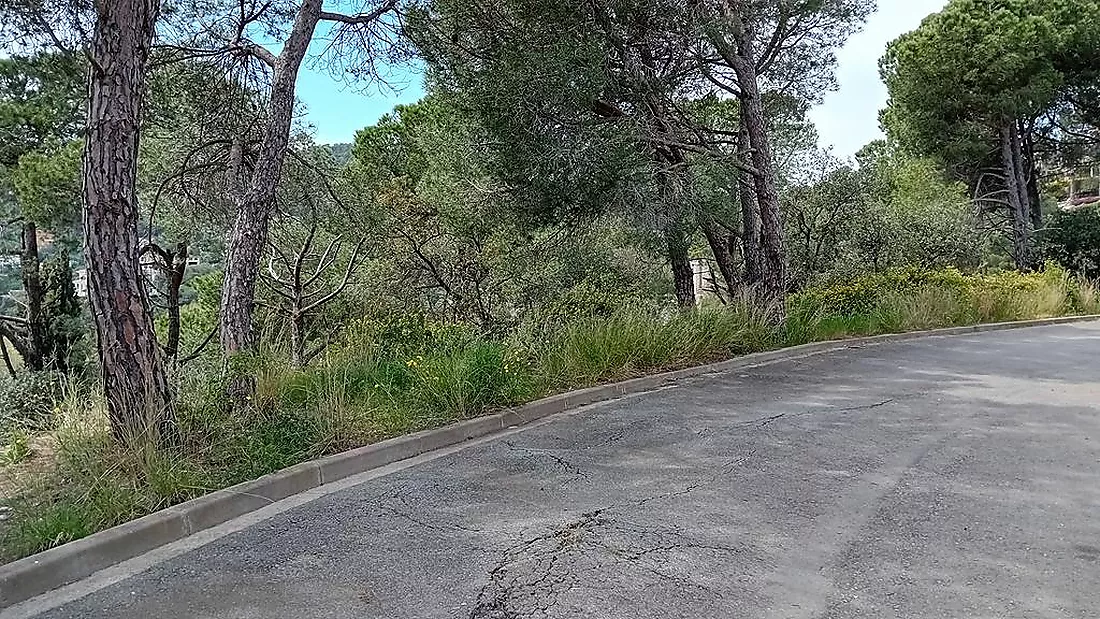 Grundstück in Calonge, Spain 1000m², Nr. 275980