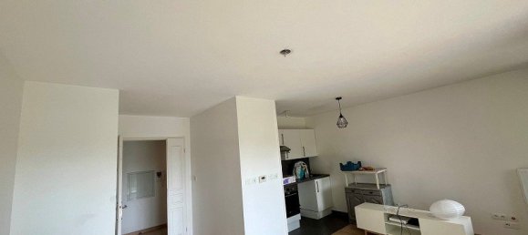 1 bedroom Apartment in Marly, France No. 60827 2