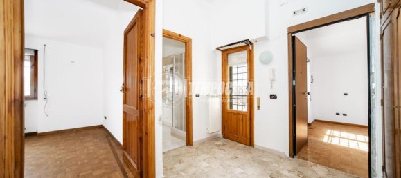 Villa de 5 divisões em Formello, Italy N.º 8035 25