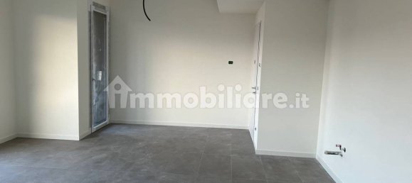 3 bedrooms Penthouse in Cesano Maderno, Italy No. 162121 9