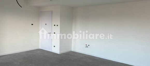 3 bedrooms Penthouse in Cesano Maderno, Italy No. 162121 11