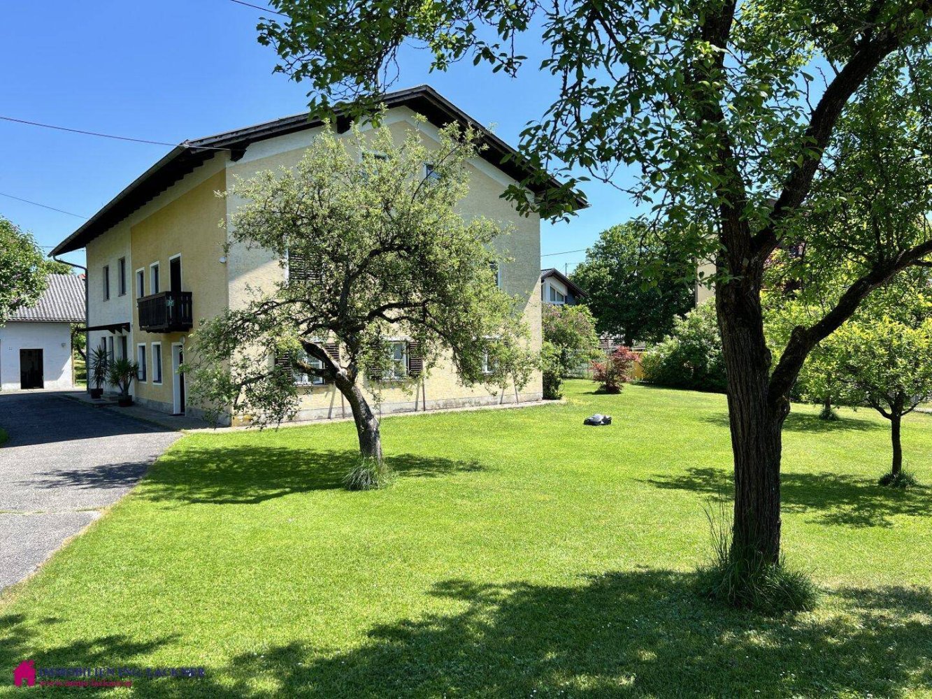 10 rooms House in Braunau am Inn, Austria No. 184218