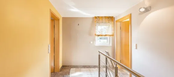 2 Schlafzimmer Haus in Duisburg, Germany, Nr. 279319 10