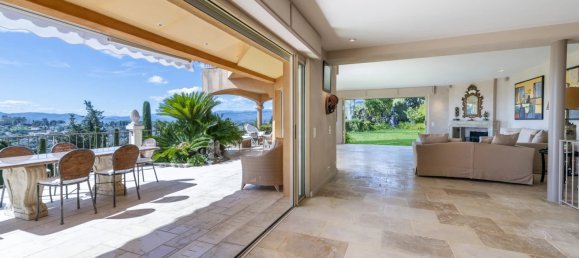 6 bedrooms Commercial property in Mougins, France No. 2 8