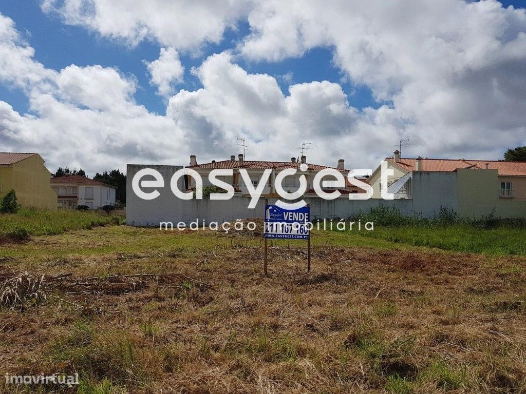 488m² Land in Vieira de Leiria, Portugal No. 87807