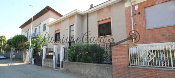 3 bedrooms Villa in Vigevano, Italy No. 329662 24