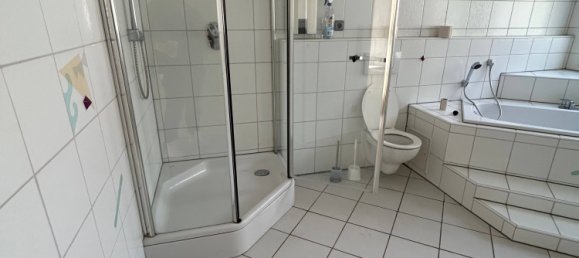 Таунхаус с 4 комнатами в Кульмбах, Германия № 263833 19