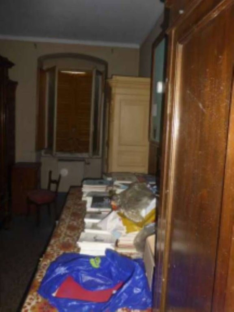 4غرفة شقة في Genoa, Italy رقم 183849