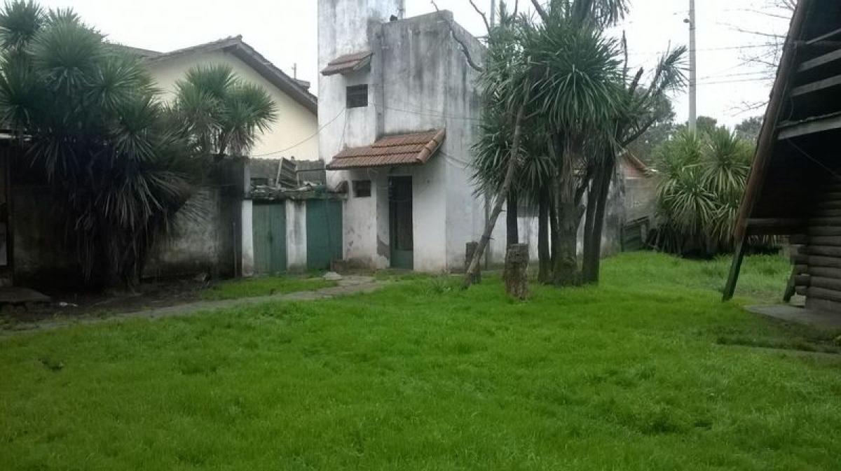 Дом с 3 спальнями в Мар-дель-Плата, Аргентина № 86494