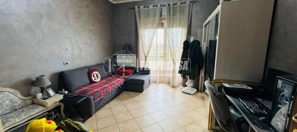 3-Zimmer Wohnung in Settimo Torinese, Italy, Nr. 70274 7
