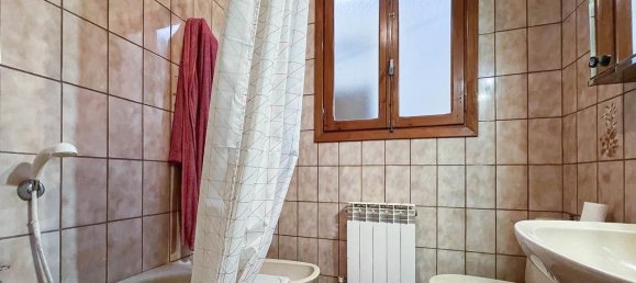 3 غرف نوم منزل في Chartered Community of Navarre, Spain رقم 116838 20