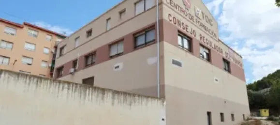 Gewerbliche Immobilie in Alicante, Spain 402m², Nr. 135770 3