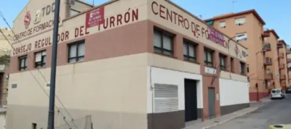 Gewerbliche Immobilie in Alicante, Spain 402m², Nr. 135770 5