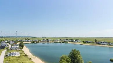 Adosado de 4 habitaciónes en Parndorf, Austria No. 12543