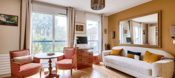 2 Schlafzimmer Doppelhaus in Garches, France, Nr. 141282 6