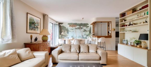 2 Schlafzimmer Doppelhaus in Garches, France, Nr. 141282 3