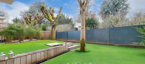 2 Schlafzimmer Doppelhaus in Garches, France, Nr. 141282 2