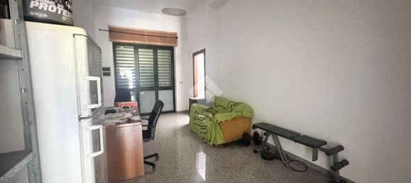 74m² Office in Cosenza, Italy No. 342983 10