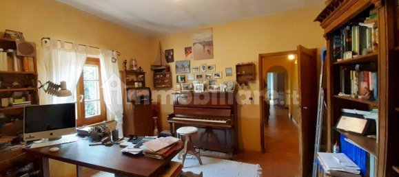 5 bedrooms House in Sarteano, Italy No. 223114 27