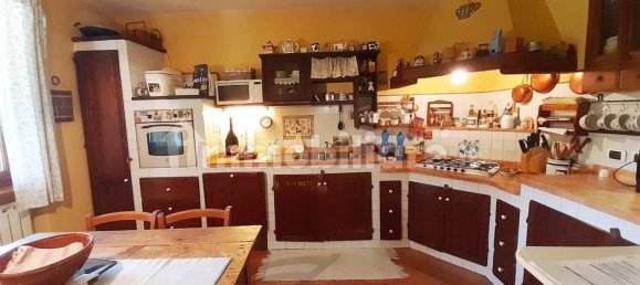 5 bedrooms House in Sarteano, Italy No. 223114 22