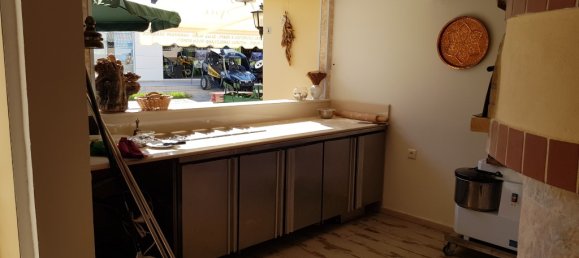 129m² Property in Hersonissos, Greece No. 4653 5