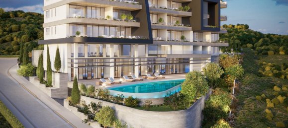 2 bedrooms Apartment in Limassol, Cyprus No. 34389 2